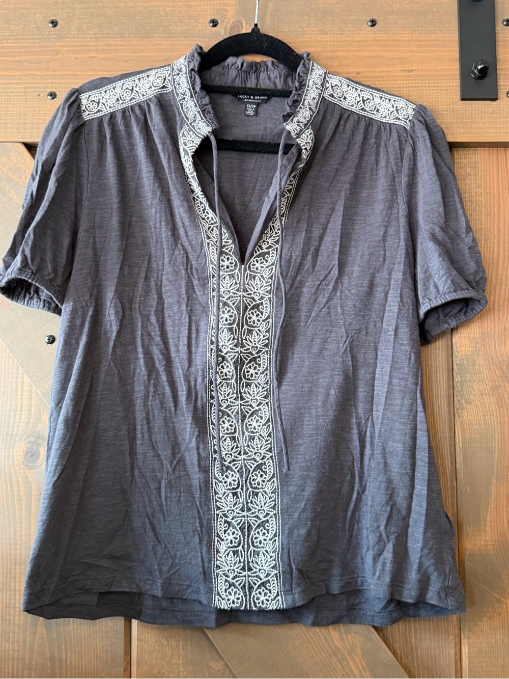 Lucky Brand Gray Short Sleeve Embroidered Button-Front Shirt